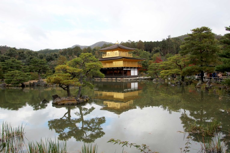 Kinkaku-ji temple (Golden temple)