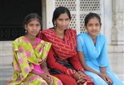 Agra, poserende vrouwen