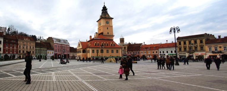 Brasov plein low