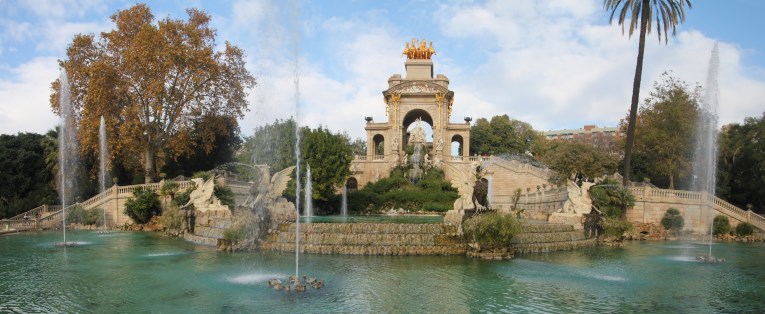 city parkfountain