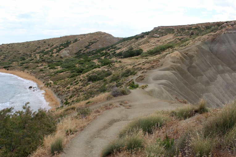 Nice footpath with a view of Ghanj Tuffieha beach