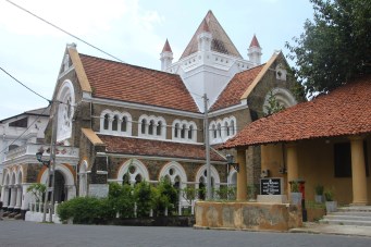 Church with Dutch remains