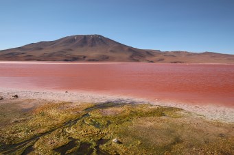 lago rojo